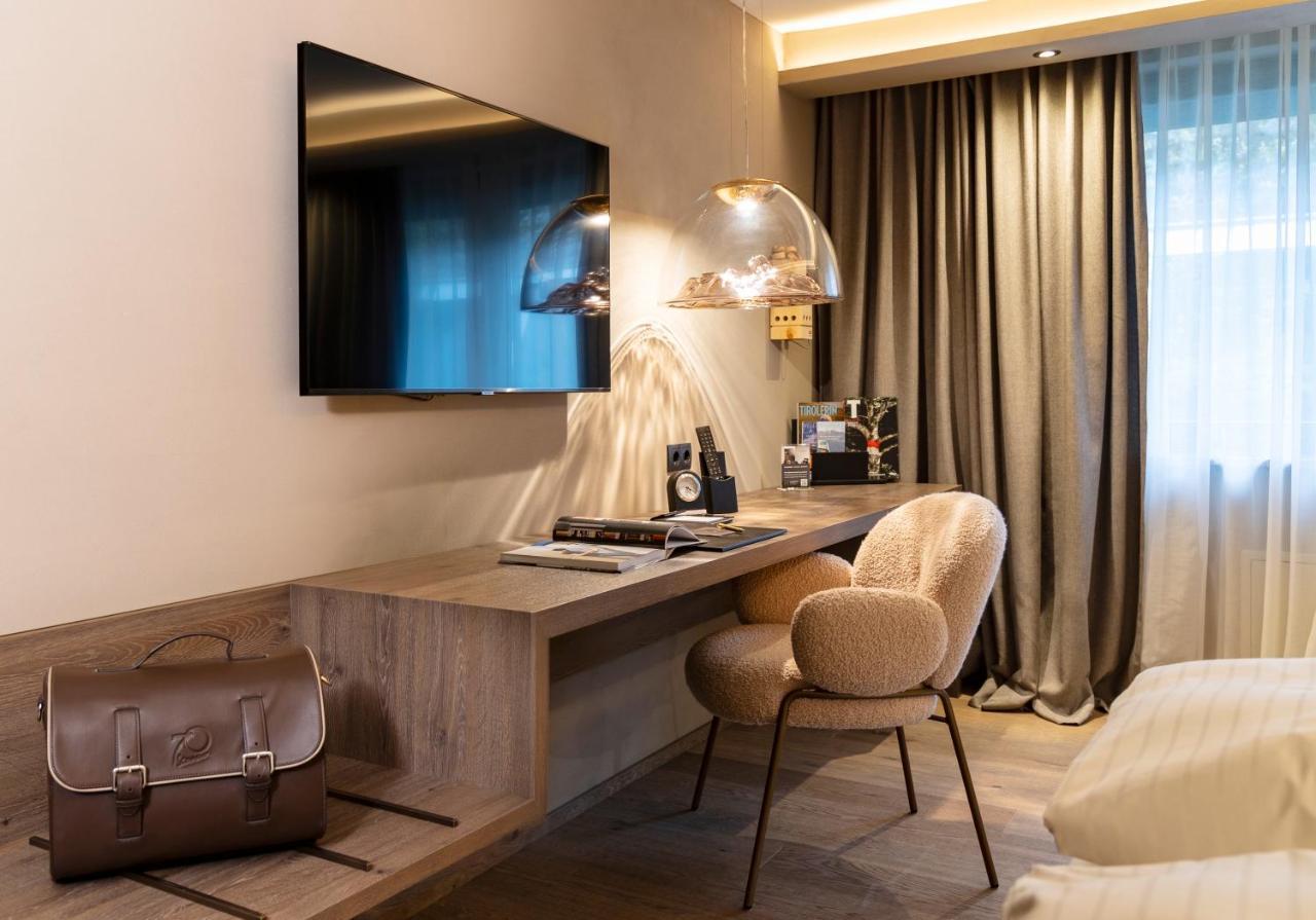 Hotel Innsbruck Bagian luar foto
