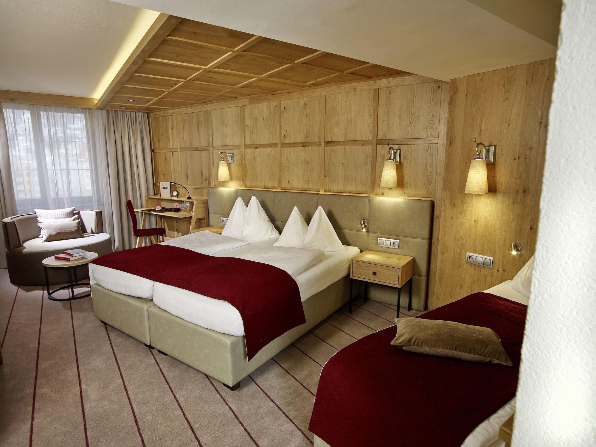 Hotel Innsbruck Bagian luar foto