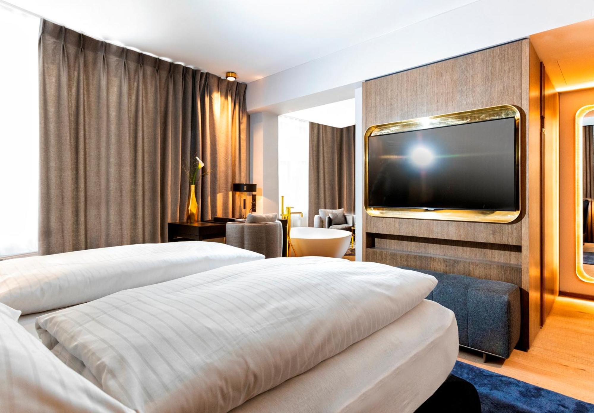 Hotel Innsbruck Bagian luar foto